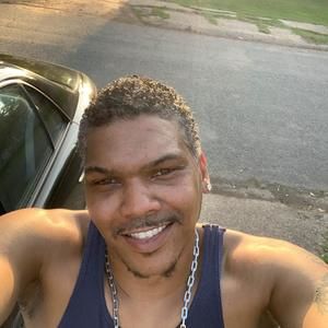 Meet your Posher, Bobby